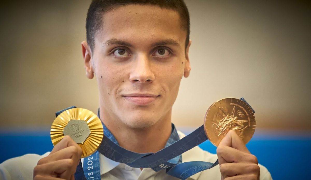 David Popovici pune tot mai mult accent pe forța fizică. Imagini din sală cu campionul olimpic la înot