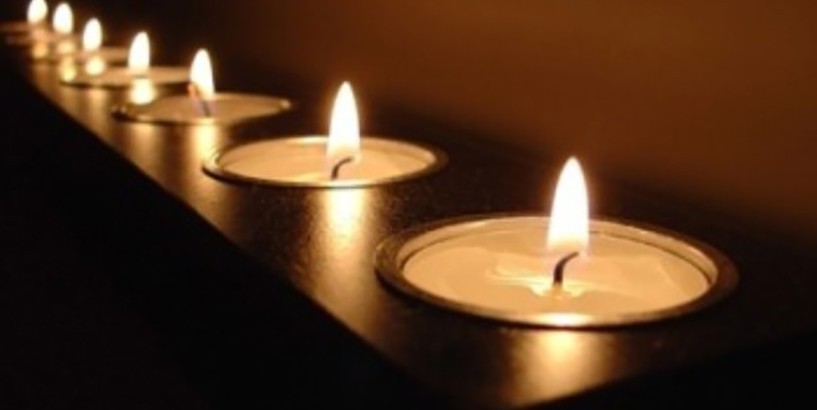 Tragedie în lumea muzicii! Un mare cântăreț ne-a părăsit: A căzut de la etaj!
