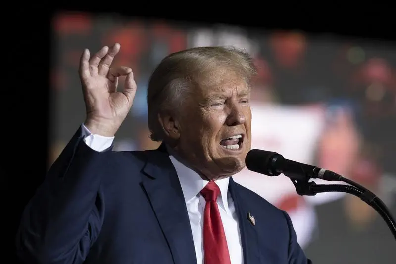 Donald Trump a criticat tacticile de negociere ale președintelui Joe Biden cu Ucraina: „Am spus că veți ajunge într-un război și s-a dovedit a fi un război”