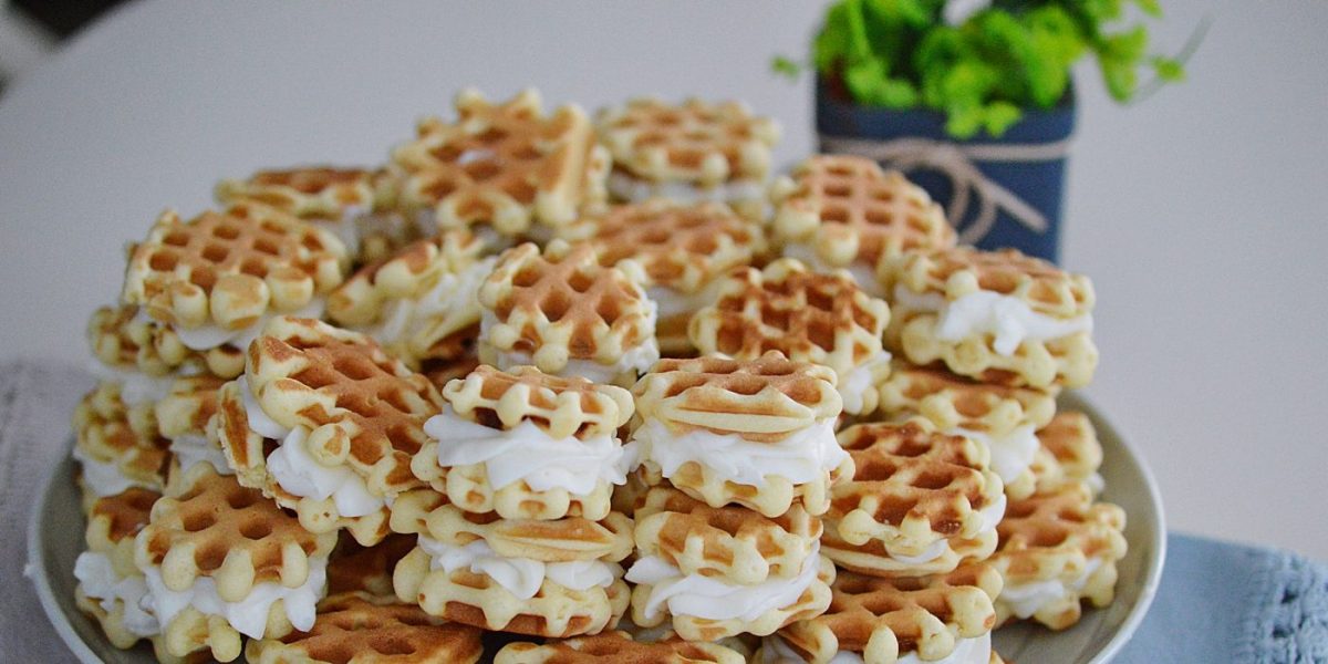 Faguri cu cremă de lămâie, o rețetă delicioasă ce se poate face acasă