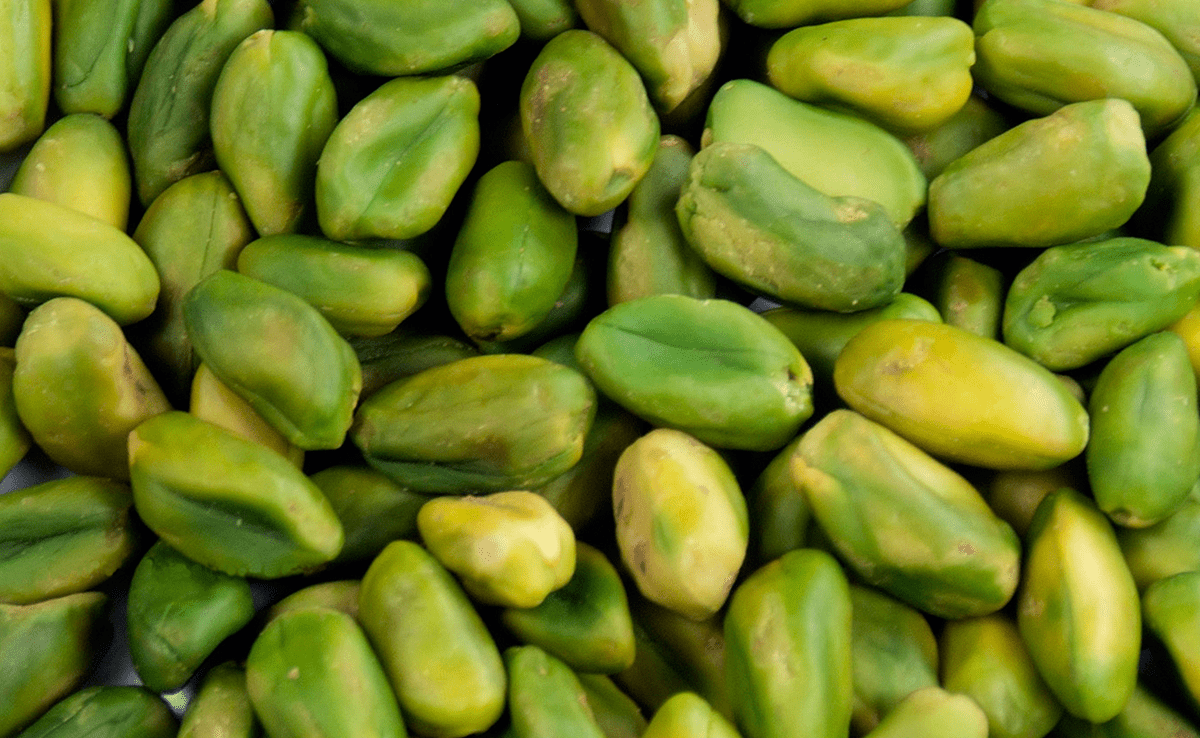 Cele mai importante beneficii ale fisticului crud. De ce să consumi acest deliciu?