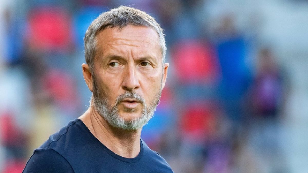 MM Stoica, enervat la culme de un fotbalist. Nu s-a mai întors în România