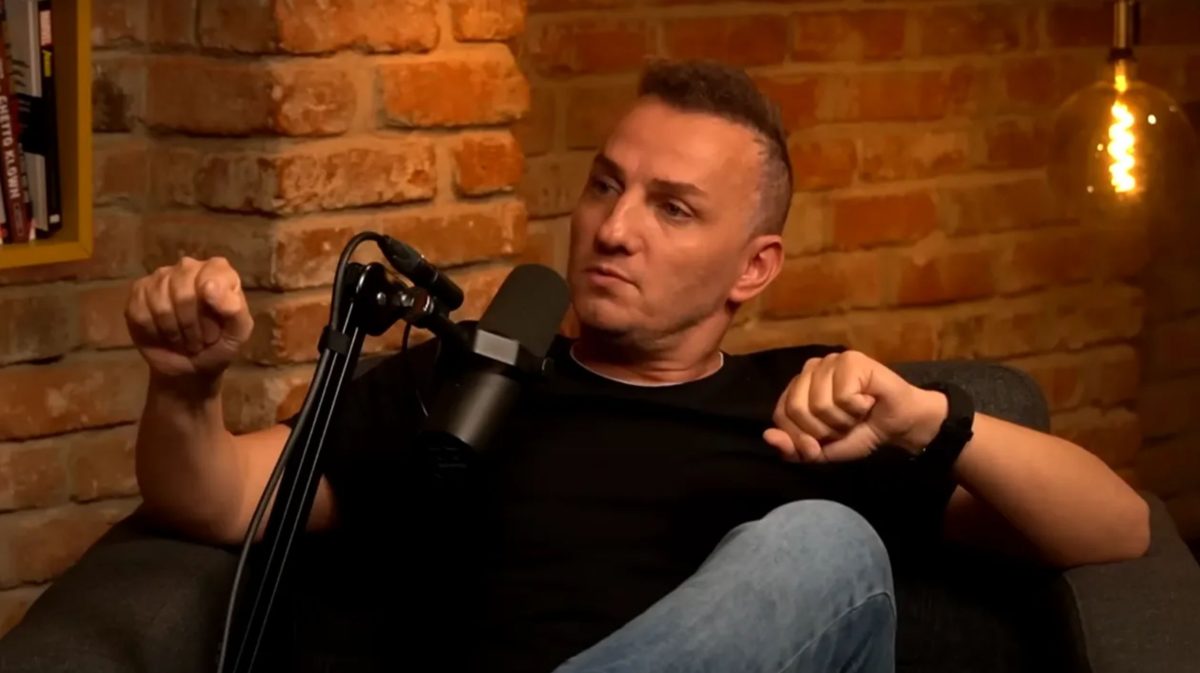 Mihai Trăistariu nu știe să agațe: „Pe cat sunt de îndrăzneț pe net, pe atât de blegoman sunt la agățat”