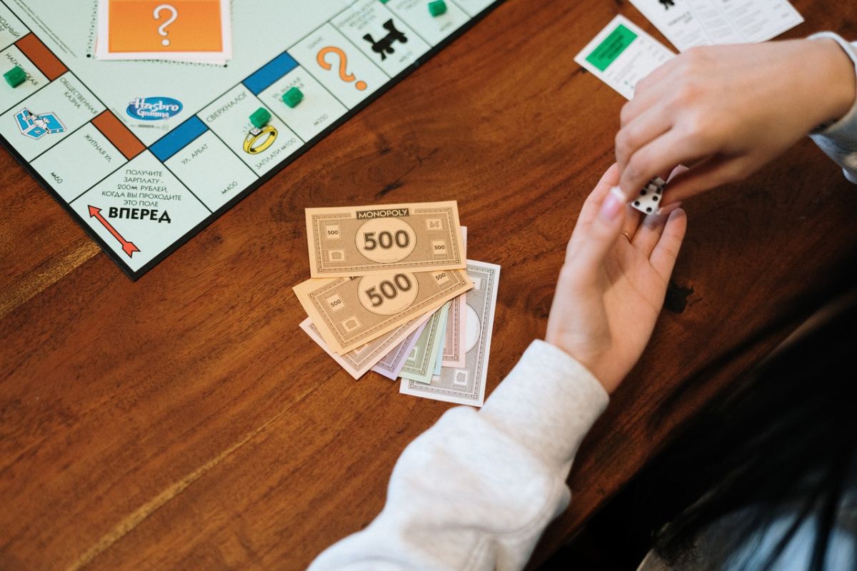 Monopoly – Reguli și modalitate de joc