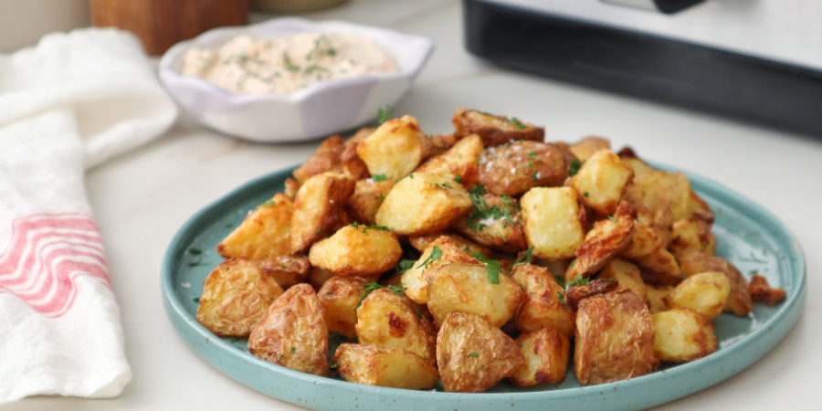 Rețete la airfryer. Cum să gătești rapid și sănătos cu ajutorul friteuzei cu aer cald