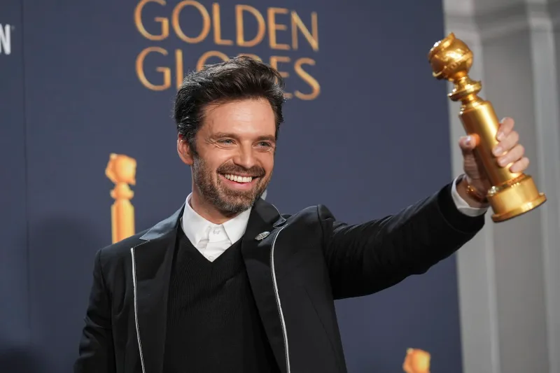 Un actor român a câștigat Globul de Aur pentru rolul din filmul „A Different Man”. Cine este Sebastian Stan