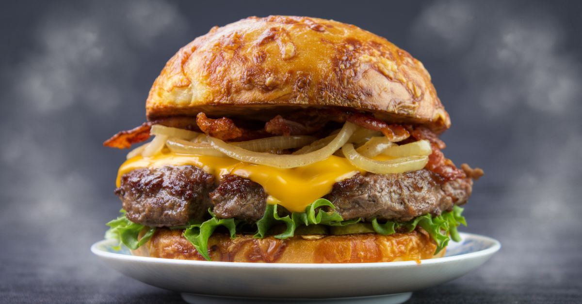 Burgeri în biserică: Inițiativă neconvențională a unei parohii din Italia