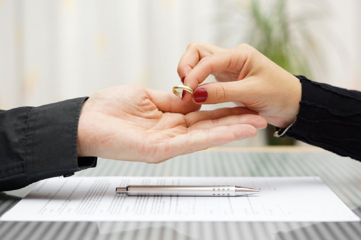 Cât durează și cât costă un divorț la primărie. Iată actele necesare pentru desfacerea căsătoriei