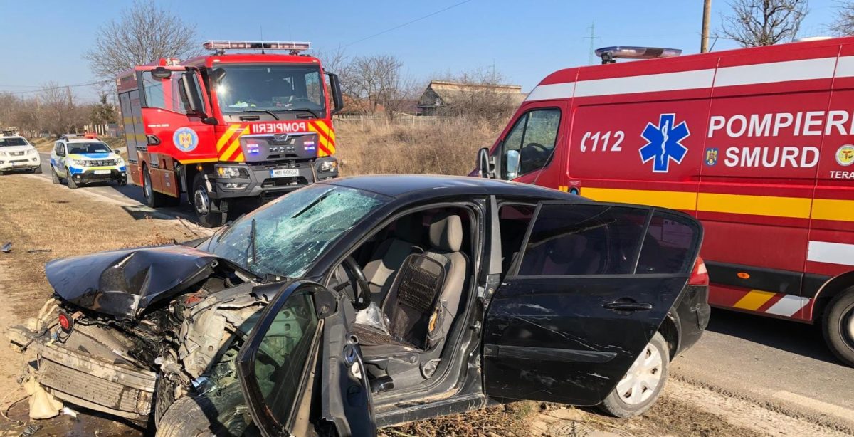 Accident mortal la limita județului Iași. Două autoturisme au fost implicate – FOTO