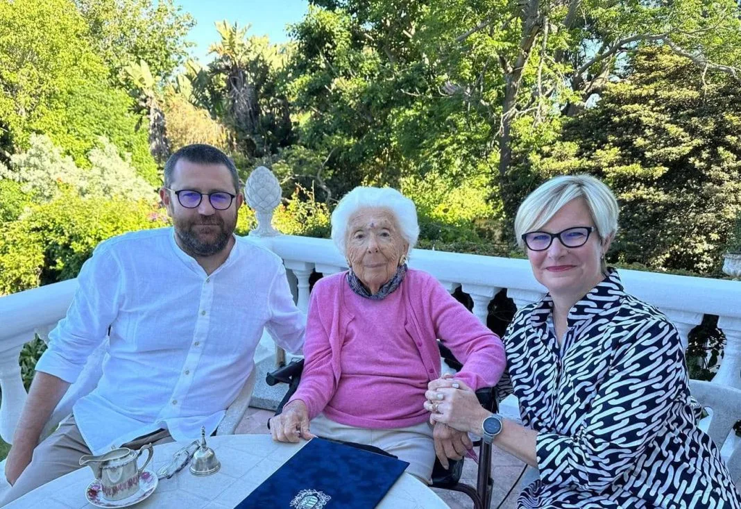 Proprietara Castelui Banffy de la Bonțida a murit! Contesa Katalin Banffy avea 101 ani