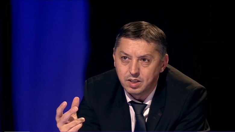 Revoluție în Educație: Geografia României revine în licee, dar noile planuri-cadru stârnesc controverse