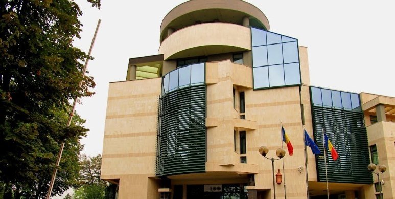 ApaVital cheltuie 450.000 de euro pe materiale pentru balastieră. Compania are nevoie de balast, nisip și piatră