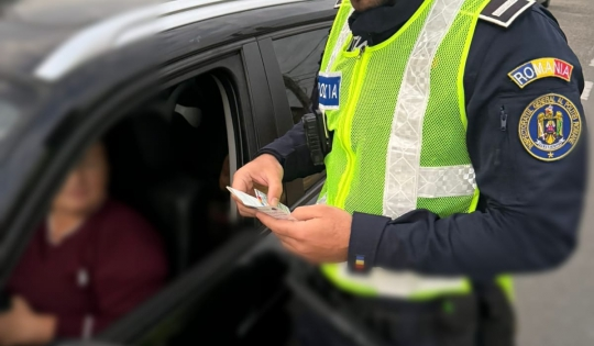 Razie a polițiștilor rutieri din Iași. Mai mulți conducători auto au rămas fără permis după ce au încălcat legea în trafic