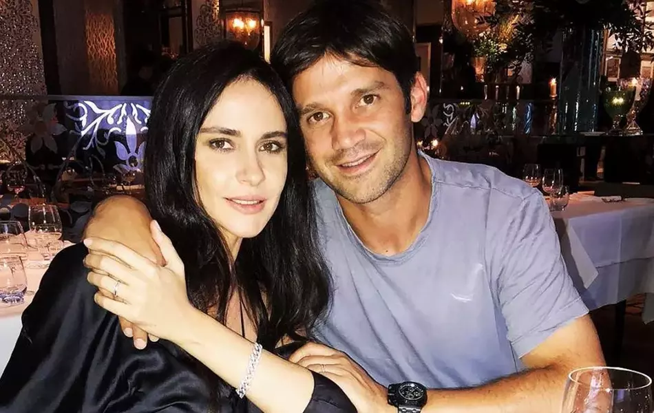 Ce diferență de vârstă este între Adelina și Cristi Chivu. S-au logodit după trei luni de relație