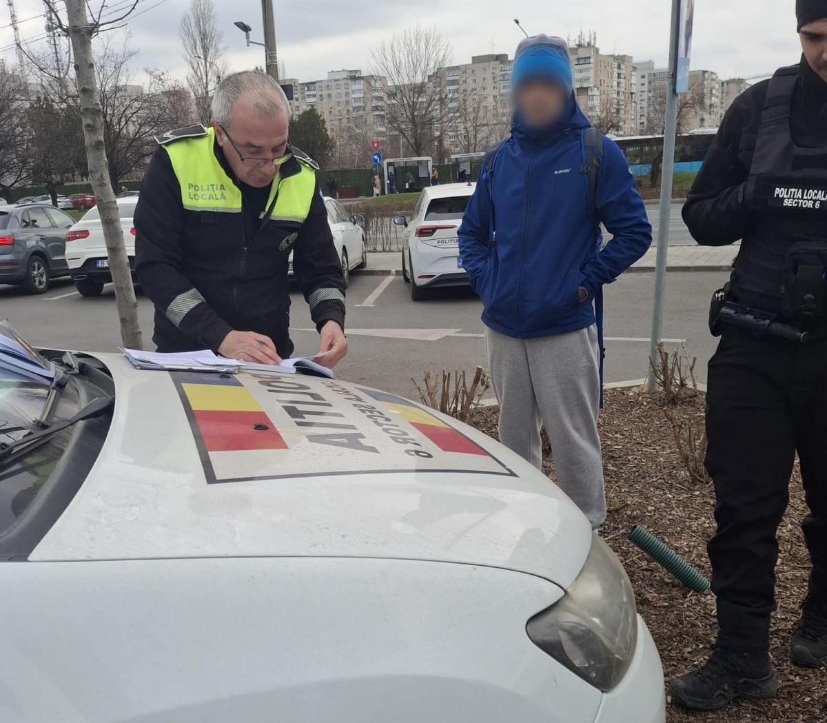 Amendă record pentru hrănirea porumbeilor: 6.500 de lei pentru refuz de legitimare și injurii