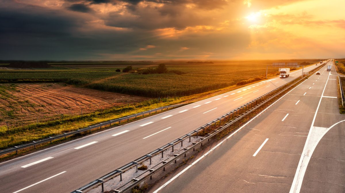 România va avea o nouă autostradă, care va lega Timișoara de Serbia. 9 oferte au fost depuse pentru primul tronson