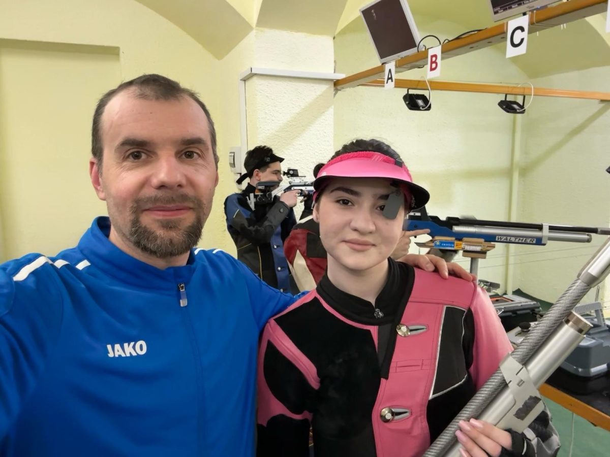 Tir sportiv de nivel european cu un cadru didactic de la TUIASI și eleva sa!