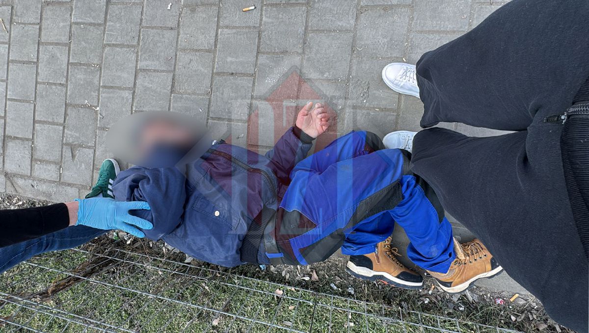 Incident la Iași! Un tânăr a căzut pe stradă – UPDATE