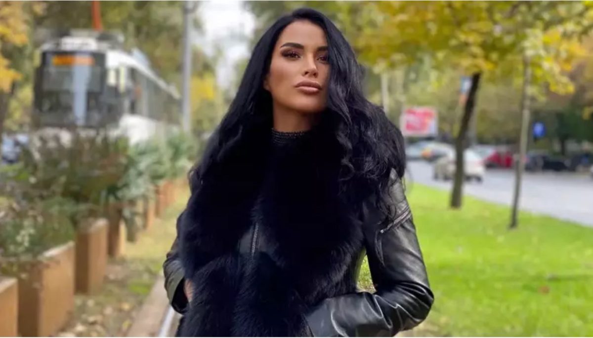 Daniela Crudu s-a pozat împreună cu ambii copii. Ce mari s-au făcut Daiana și Dominic
