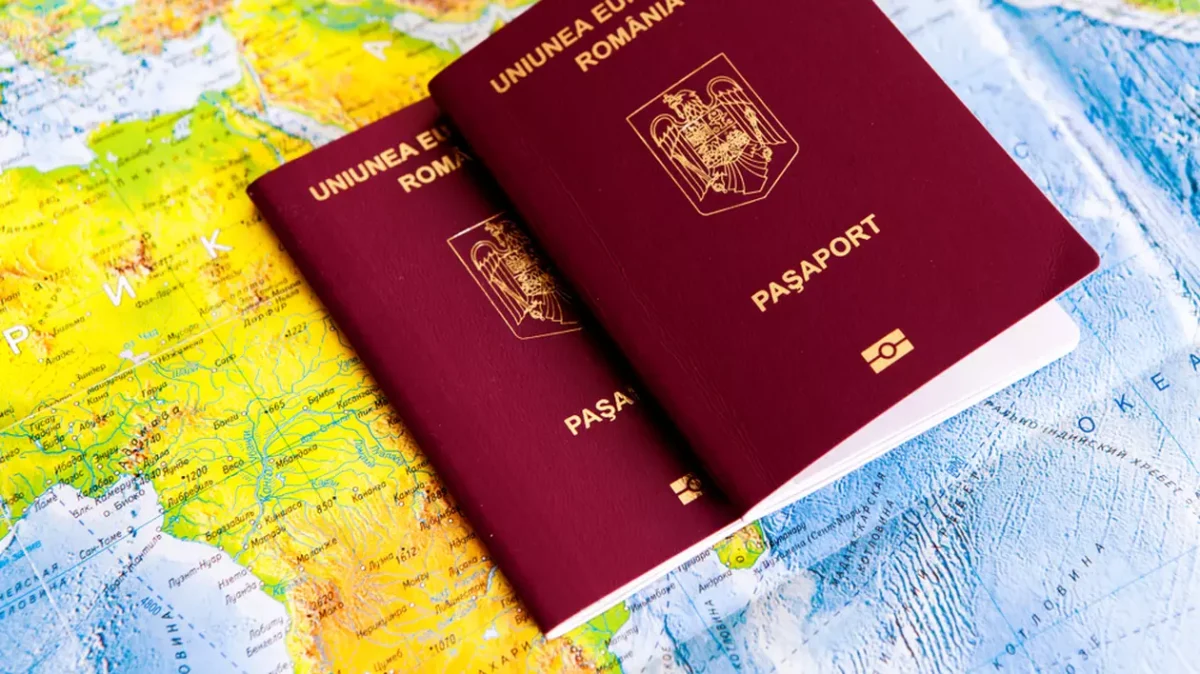 Diferența dintre un pașaport simplu electronic și simplu temporar. Ce acte sunt necesare pentru obținerea documentelor