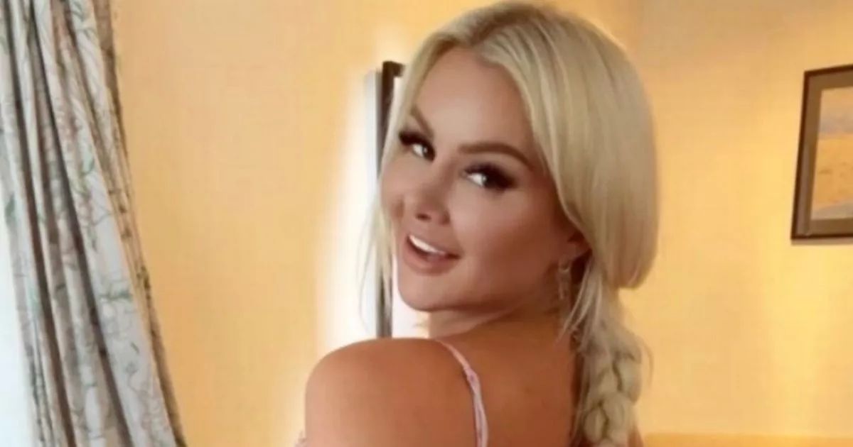 Un fost model PlayBoy a trecut la OnlyFans! O implică și pe fiica ei în conținutul provocator!