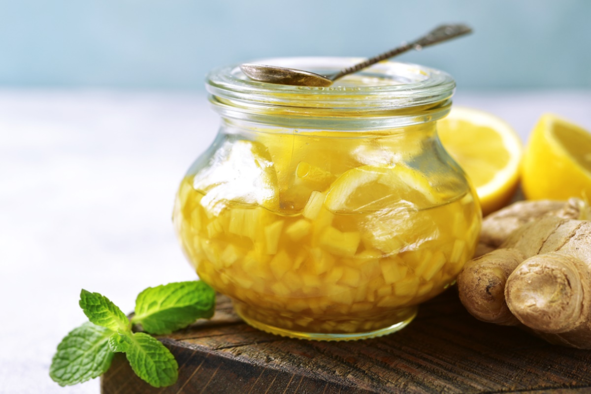 Miere cu ghimbir, rețeta naturistă cu o mulțime de beneficii! Un elixir pentru întărirea imunității organismului!