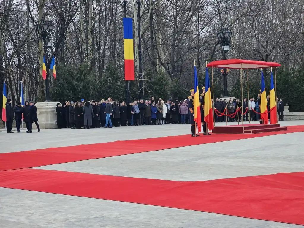 Ceremonie fastuoasă la Palatul Cotroceni! Ilie Bolojan a preluat mandatul de președinte al României – LIVE VIDEO