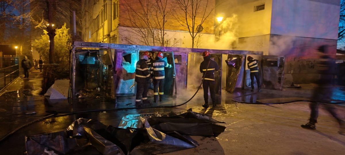 Incendiu în municipiul Iași. Un spațiu de depozitare a deșeurilor a fost cuprins de flăcări – UPDATE