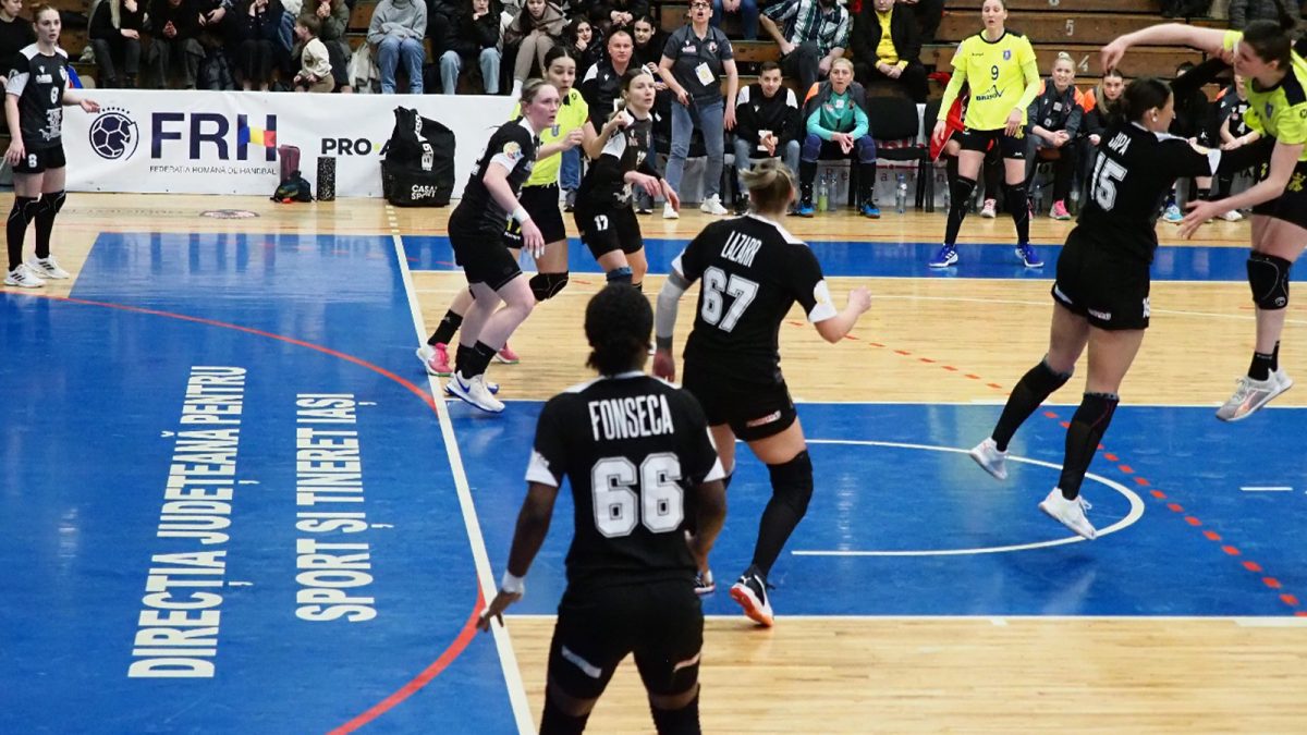 Jocul handbalistelor de la CSM Iași s-a îmbunătățit, însă echipa a pierdut din nou în Liga Florilor