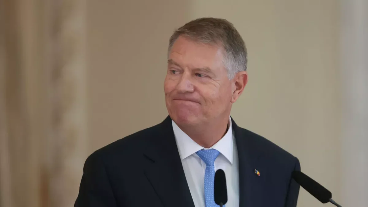 „Ghinion!”: Iohannis prinde doar un apartament, nu o vilă