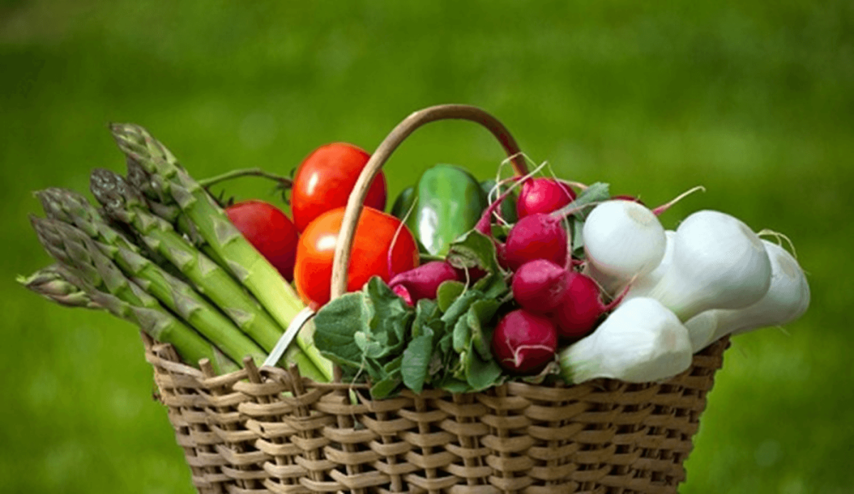 Legume de primăvară pentru grădina ta. Cum să îngrijești corect plantele ca să te bucuri de o recoltă bogată