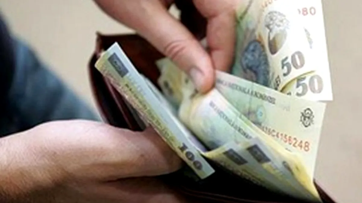Avertisment pentru românii care plătesc cu bani cash! Acestea sunt bancnotele de care trebuie să se ferească