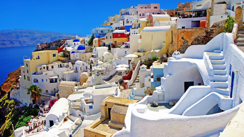 Panică în Santorini: Sute de cutremure zguduie insula, autoritățile mobilizează forțe speciale