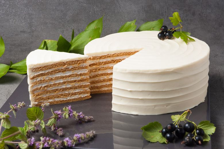 De ce ai nevoie ca să pregătești sirop pentru tort. Rețete delicioase pentru deserturi inedite