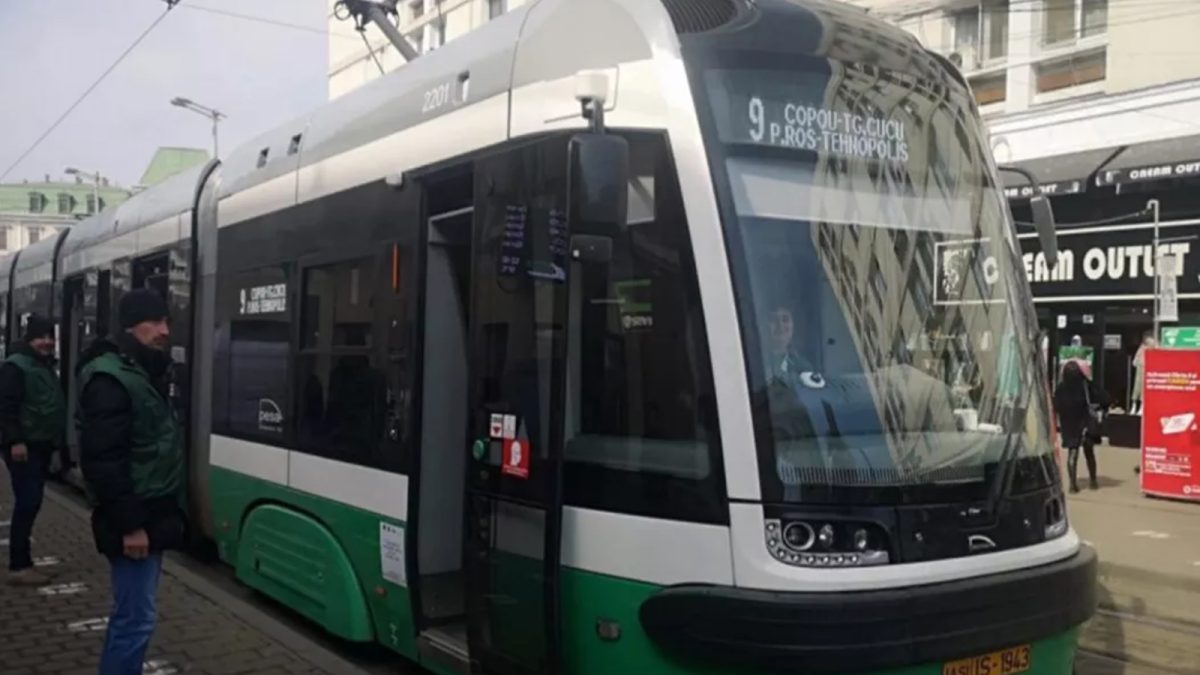 Au cheltuit mii de euro pentru nimic! Sistemele audio din stațiile CTP s-au stricat după doar două luni. Proiectul a fost anunțat cu mare fast, însă este un eșec