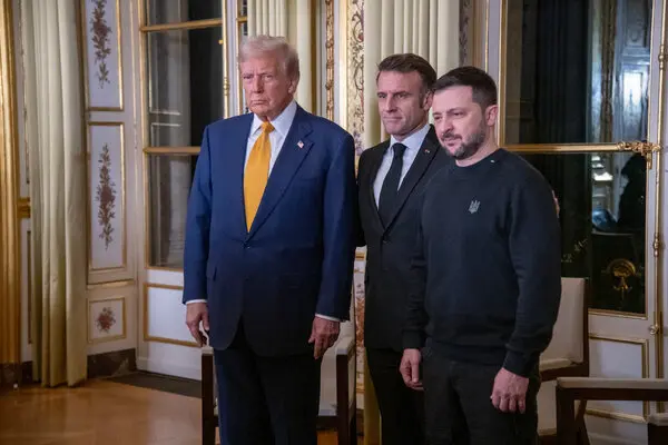 Zelenski, disperat să își vândă țara: Acord dubios cu Donald Trump pentru resursele Ucrainei