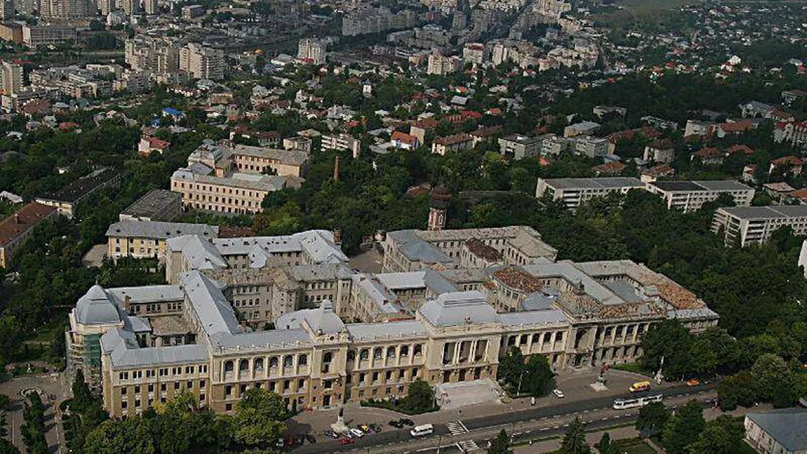 Cercetători de la UAIC și IFIN-HH, în colaborare cu parteneri de la Universitatea din Lille, publică într-o prestigioasă revistă internațională un nou studiu despre analogi ai prafului interstelar