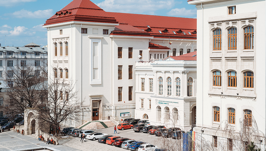 Pregătiri în forță pentru Admiterea 2025 la UMF Iași! Au apărut culegerile-model cu teste pentru candidați