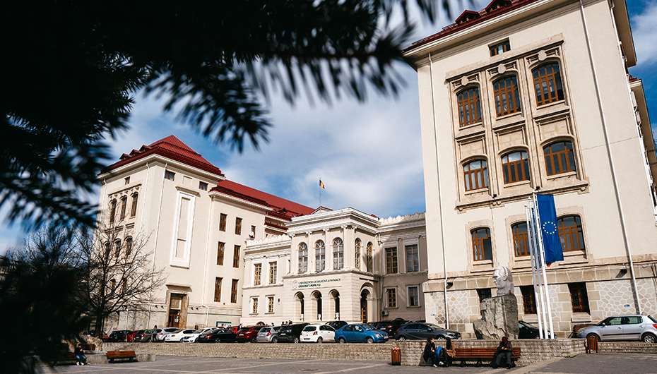 Pregătire gratuită la anatomie pentru concursul de admitere, pe 16 februarie, la UMF Iași