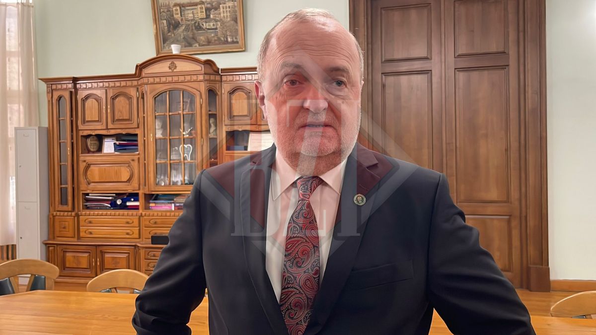 UMF Iași intră în era învățământului medico-militar! Sincron la rectorat despre noul program de studii