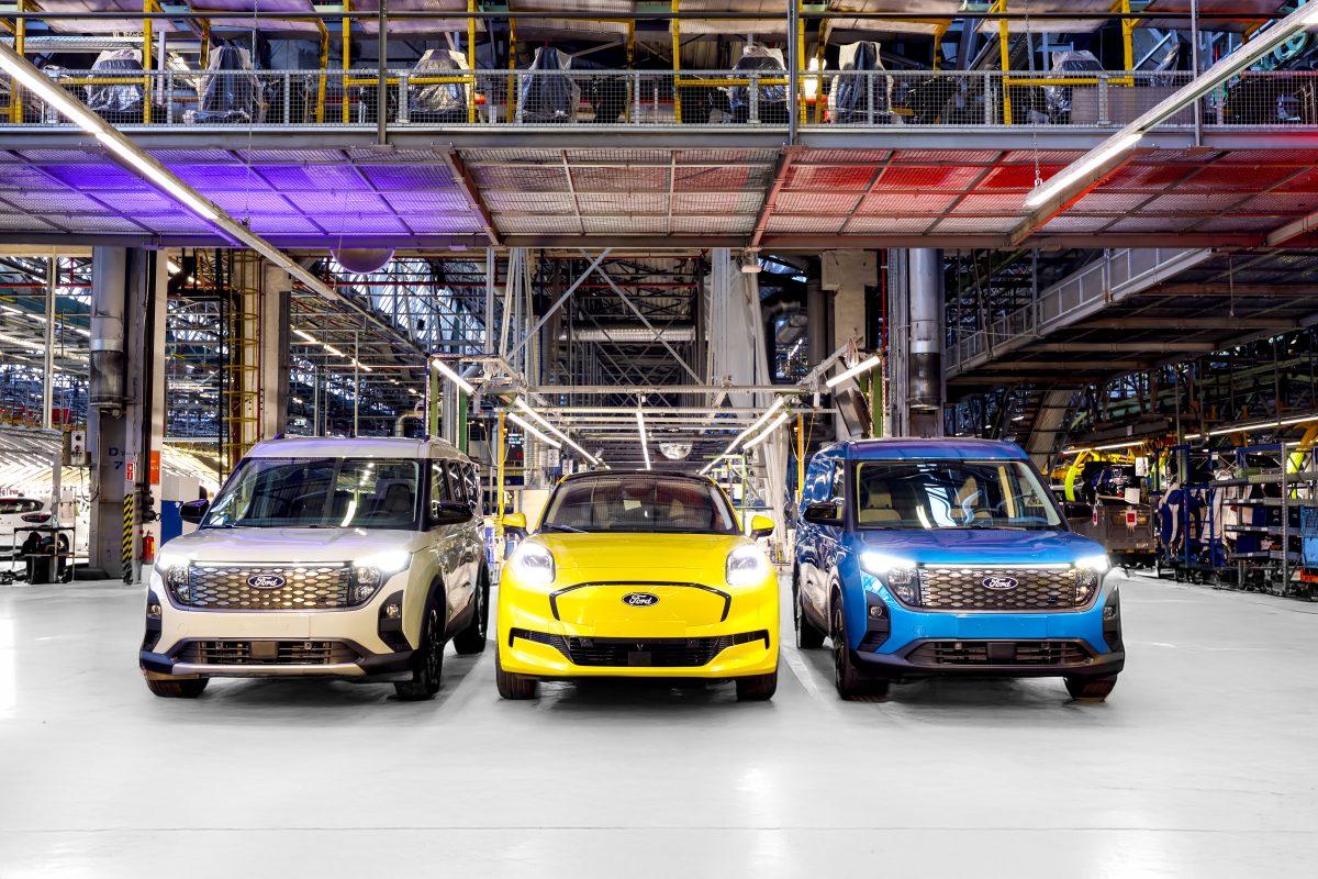 Moment istoric – Ford Otosan începe livrarea primelor vehicule electrice fabricate în România