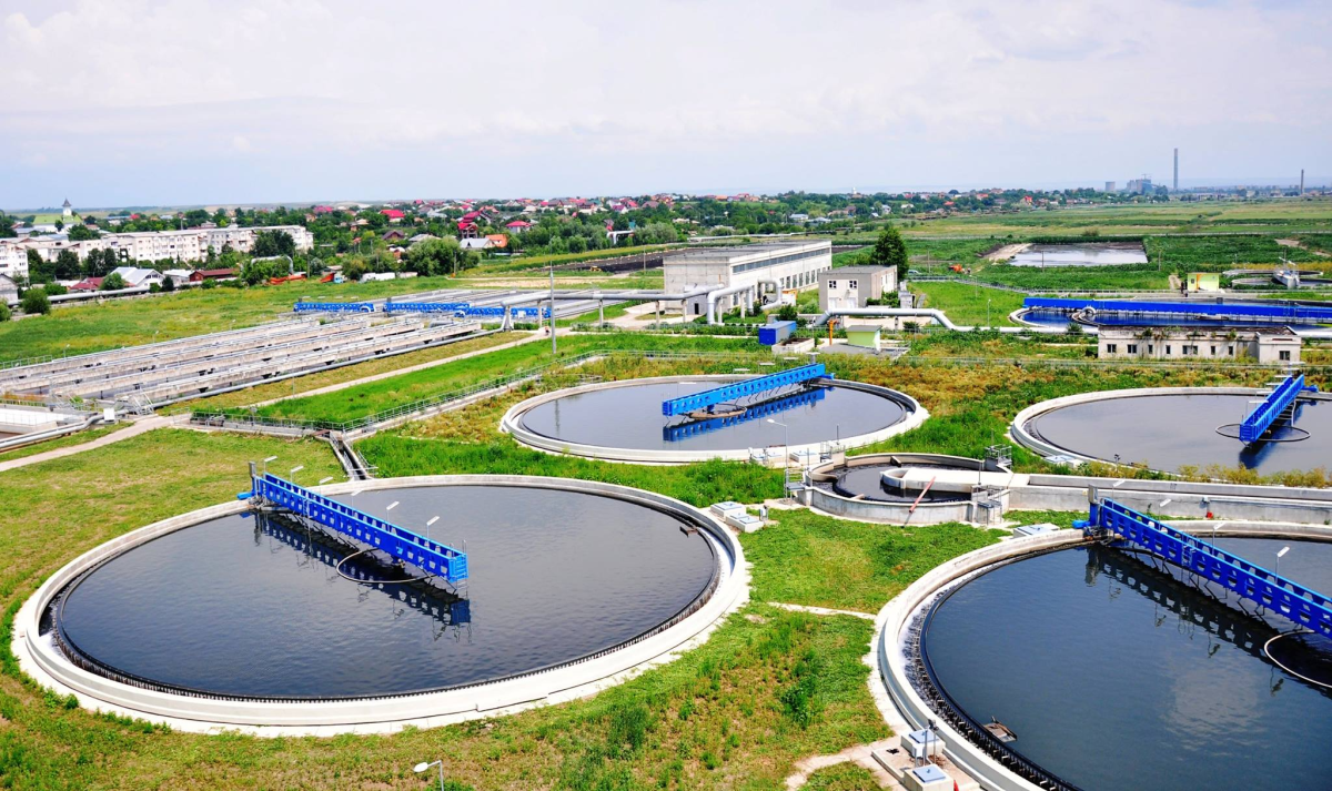 ApaVital caută firme pentru eliminarea deșeurilor de la stațiile de epurare. Valoarea contractului este de 130.000 de euro