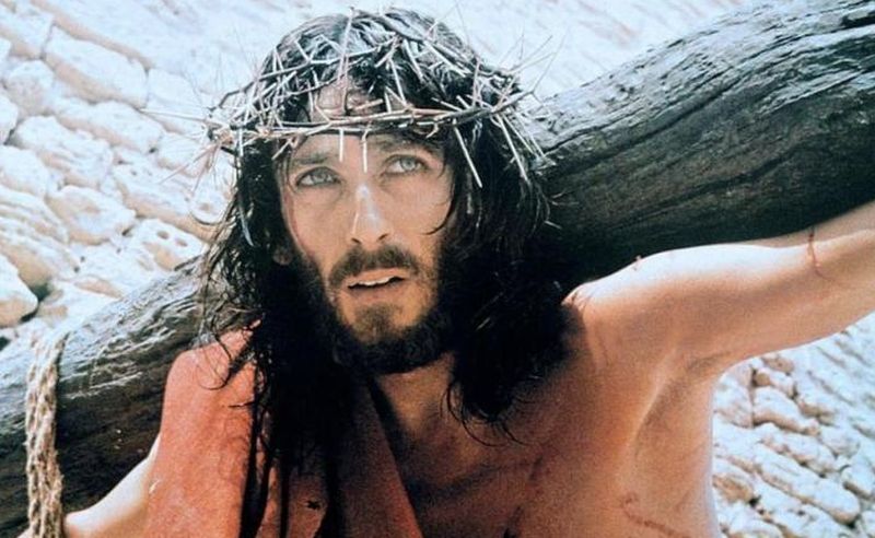 Cum arată actorul din ‘Iisus din Nazareth’, la aproape 50 de ani de la premieră