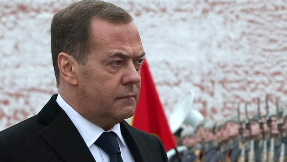 Dmitri Medvedev a lansat un atac la adresa autorităților române după respingerea candidaturii lui Călin Georgescu