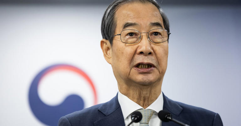 Premierul sud-coreean Han Duck-soo revine la conducere, în timp ce viitorul președintelui Yoon Suk Yeol rămâne incert