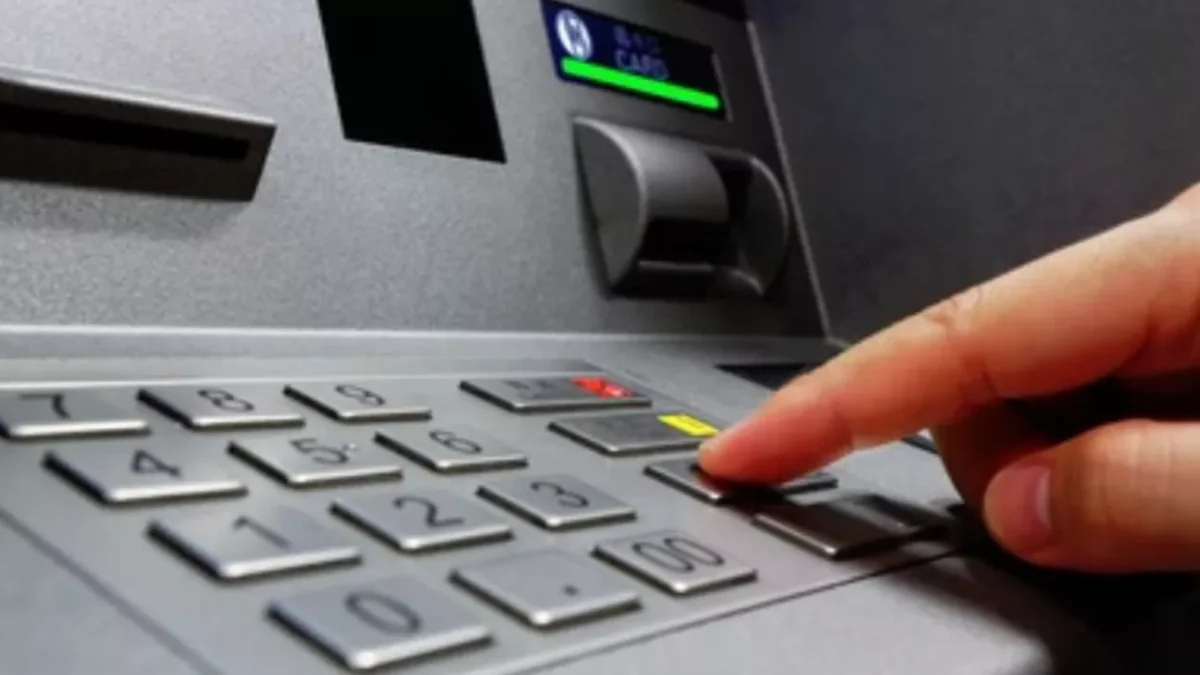 Se schimbă bancomatele în România! Decizia UE spune foarte clar