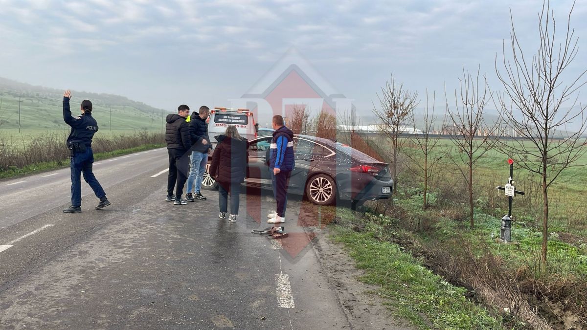 Accident rutier în Dumbrava! Trei autoturisme au intrat în coliziune