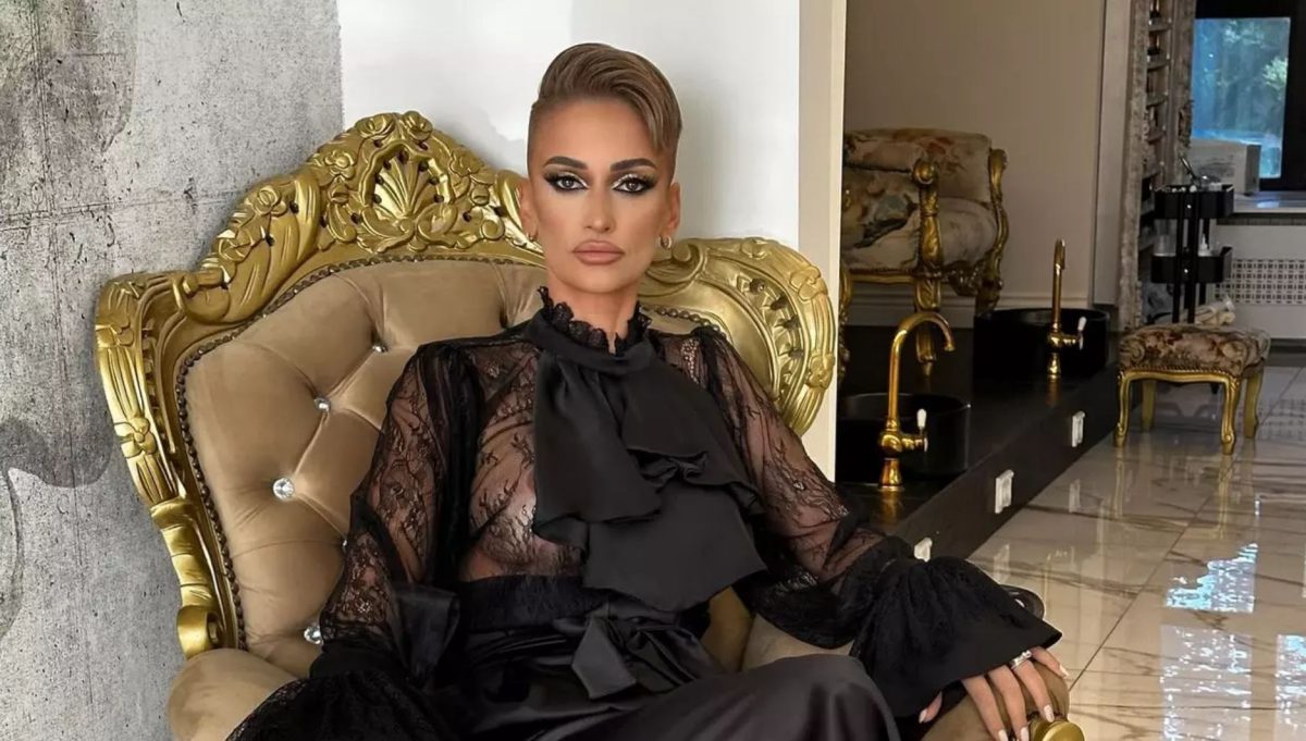 Gabriela Lucuțar, petrecere extravagantă de ziua ei. Tortul aniversar a fost piesa de rezistență