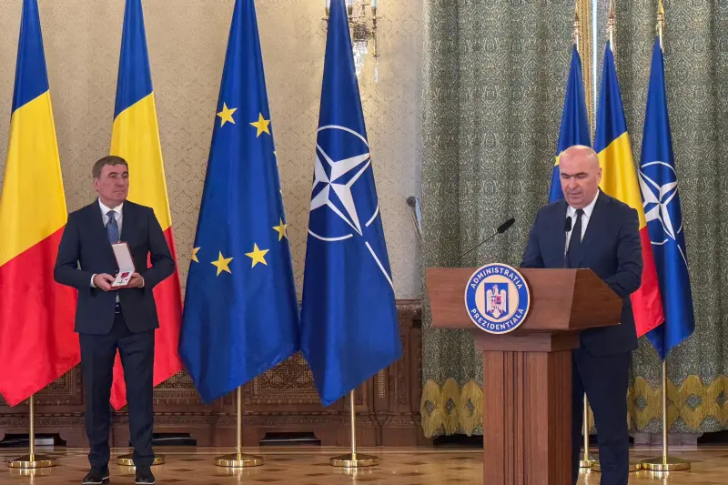 «Regele» Hagi a primit cea mai mare distincție, Ordinul Național «Steaua României»: „Sunt onorat”