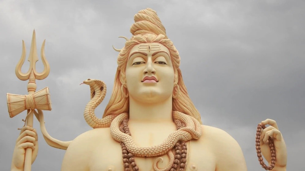 Hinduismul, o călătorie spirituală. Care sunt tradițiile lor?